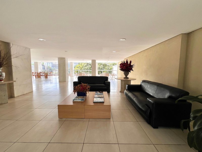 APARTAMENTO 3 QUARTOS 2 SUÍTES VARANDA VISTA LIVRE 2 GARAGENS À VENDA NA GRAÇA! Rua Humberto de Campos Salvador - 