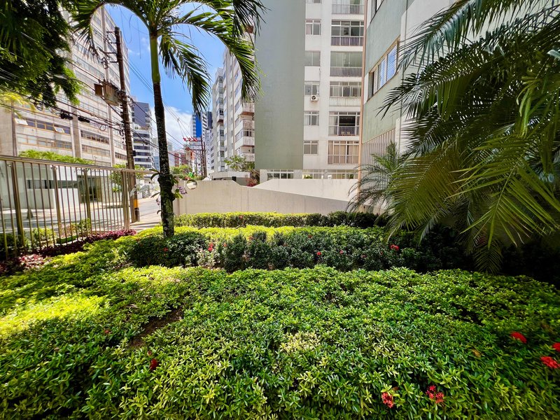 APARTAMENTO 3 QUARTOS 2 SUÍTES VARANDA VISTA LIVRE 2 GARAGENS À VENDA NA GRAÇA! Rua Humberto de Campos Salvador - 