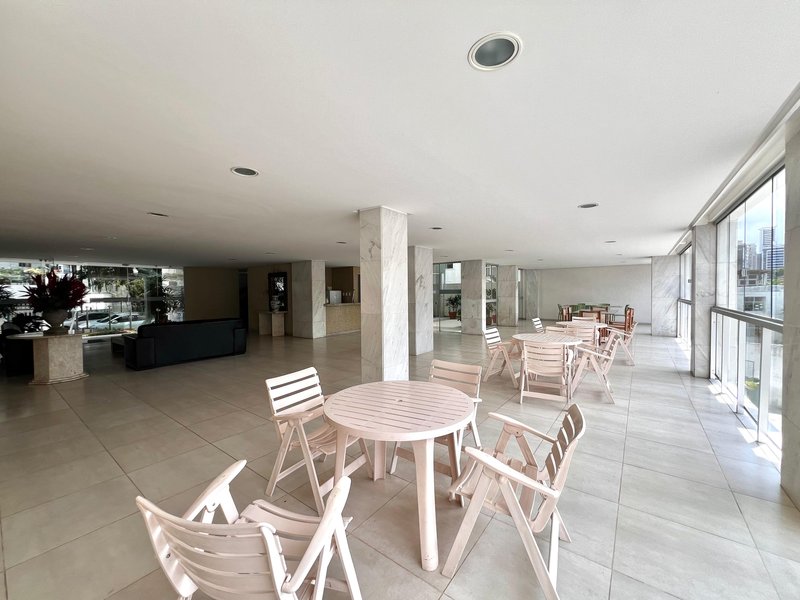 APARTAMENTO 3 QUARTOS 2 SUÍTES VARANDA VISTA LIVRE 2 GARAGENS À VENDA NA GRAÇA! Rua Humberto de Campos Salvador - 