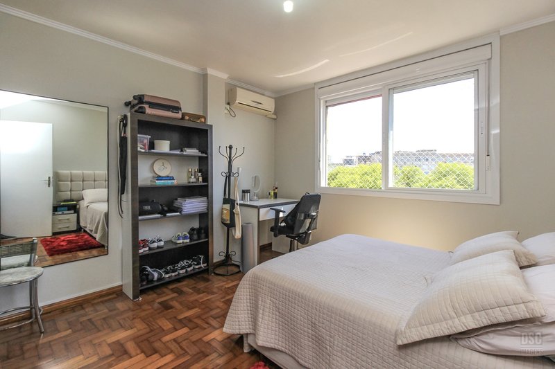 R$ 498.000 - APARTAMENTO DUPLEX - 128M2 - 2 DORM - TERRA&Ccedil;O - CHURRASQUEIRA - VISTA Avenida João Pessoa Porto Alegre - 