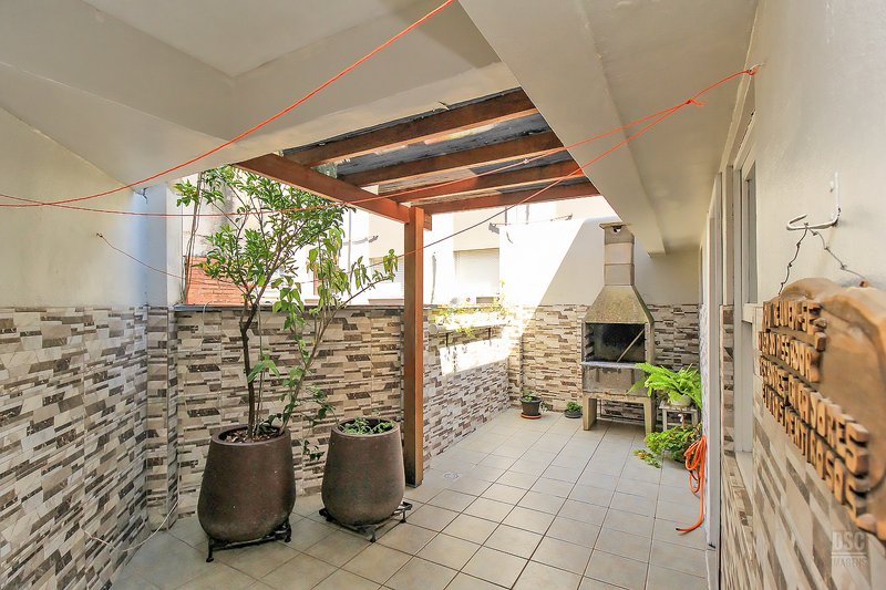 R$ 498.000 - APARTAMENTO DUPLEX - 128M2 - 2 DORM - TERRA&Ccedil;O - CHURRASQUEIRA - VISTA Avenida João Pessoa Porto Alegre - 