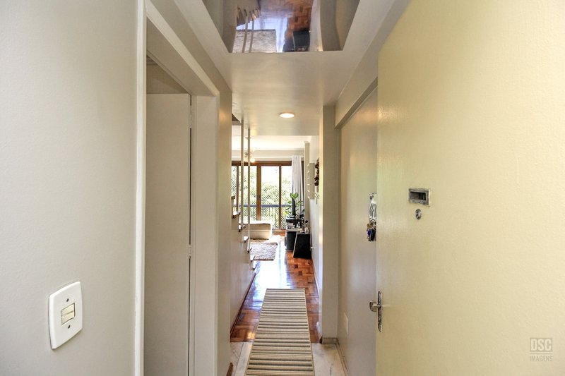 R$ 498.000 - APARTAMENTO DUPLEX - 128M2 - 2 DORM - TERRA&Ccedil;O - CHURRASQUEIRA - VISTA Avenida João Pessoa Porto Alegre - 