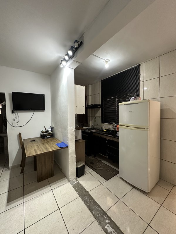 CASA SOBREPOSTA ESTANCIA LAGO AZUL Rua Oroxo Franco da Rocha - 