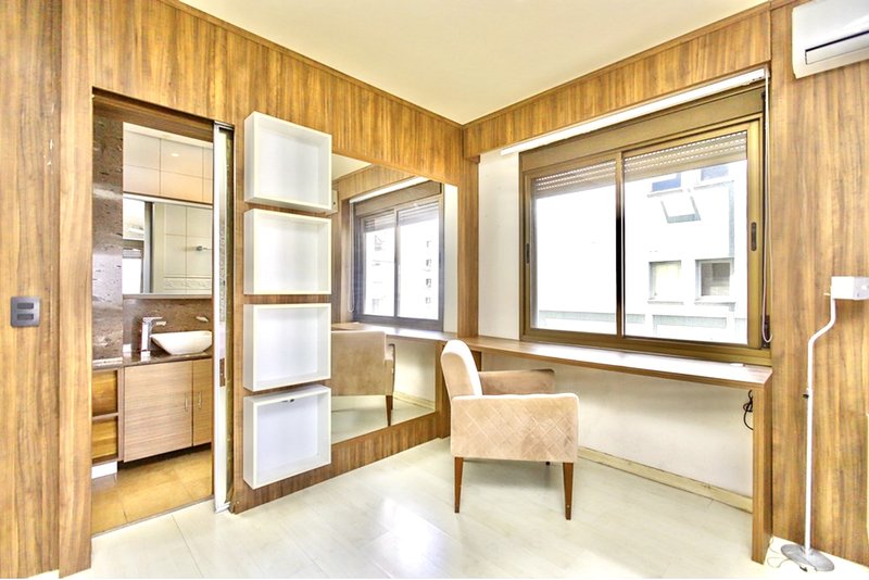 R$ 940.000 - APARTAMENTO - 101M2 - MOBILIADO - 2 DORM - SU&Iacute;TE - 2 VAGAS Rua Barão de Ubá Porto Alegre - 