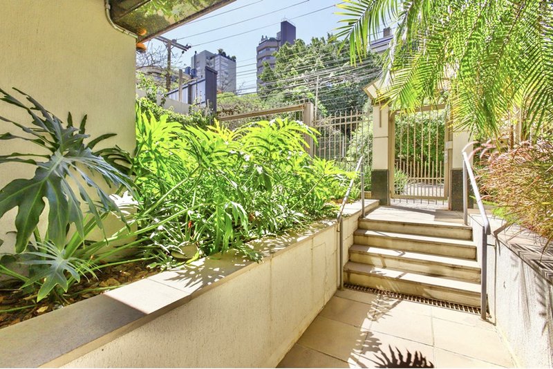 R$ 940.000 - APARTAMENTO - 101M2 - MOBILIADO - 2 DORM - SU&Iacute;TE - 2 VAGAS Rua Barão de Ubá Porto Alegre - 