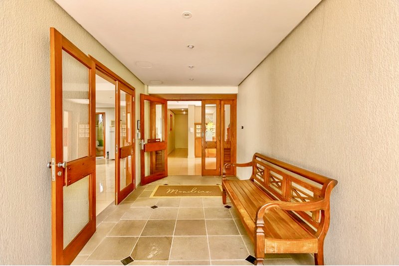 R$ 940.000 - APARTAMENTO - 101M2 - MOBILIADO - 2 DORM - SU&Iacute;TE - 2 VAGAS Rua Barão de Ubá Porto Alegre - 