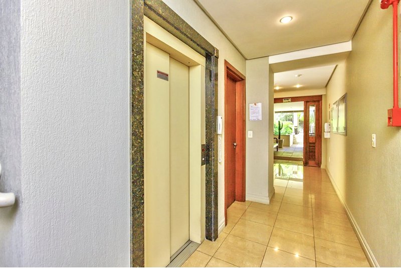 R$ 940.000 - APARTAMENTO - 101M2 - MOBILIADO - 2 DORM - SU&Iacute;TE - 2 VAGAS Rua Barão de Ubá Porto Alegre - 