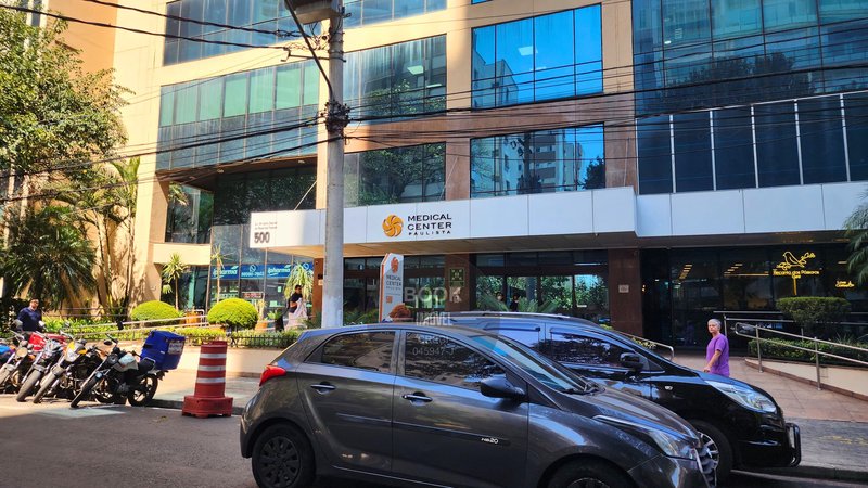 Studio Exclusivo com Vista para o Parque Ibirapuera End Alameda dos Arapanes São Paulo - 