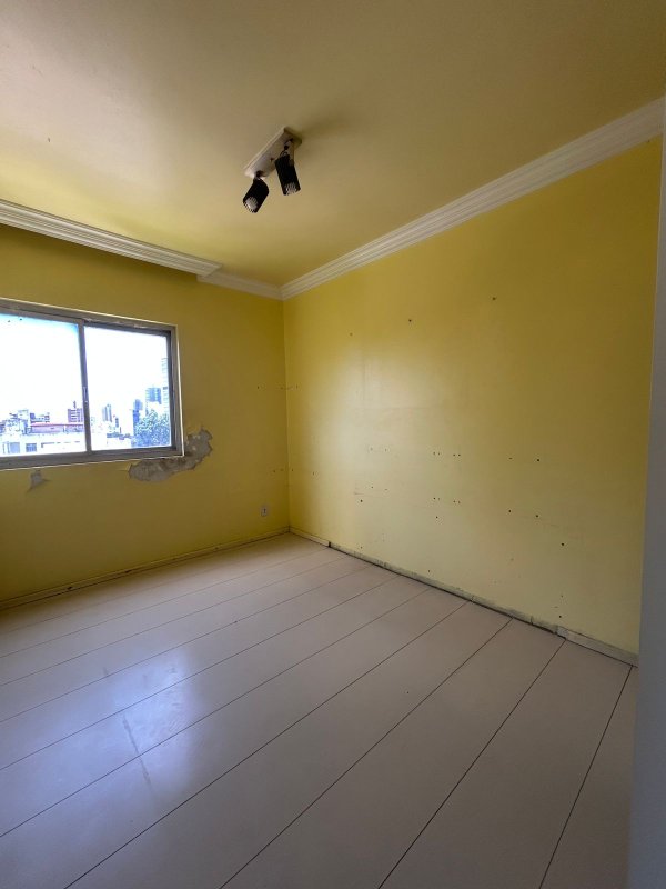 APARTAMENTO NASCENTE 3 QUARTOS SUÍTE DEPENDÊNCIA COMPLETA 2 GARAGENS À VENDA NA GRAÇA! Avenida Euclydes da Cunha Salvador - 