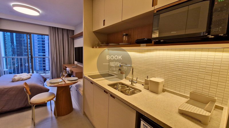 Studio Moderno | Alto Andar Endereço R. Cláudio Soares São Paulo - 