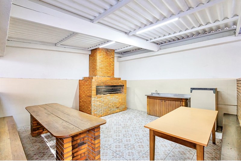 R$ 530.000 - BELO APARTAMENTO - 98M2 - 3 DORM - VISTA - 1 VAGA Avenida Protásio Alves Porto Alegre - 