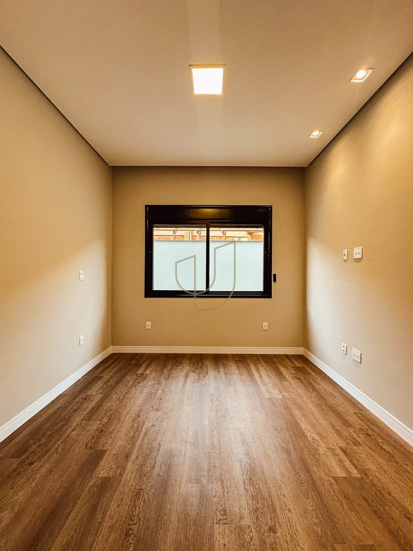 Casa Térrea com 4 Suítes no Condomínio Vivant Urbanova Avenida Jerson de Moura Lopes São José dos Campos - 