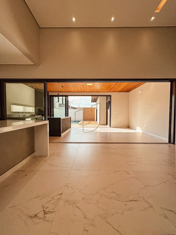 Casa Térrea com 4 Suítes no Condomínio Vivant Urbanova Avenida Jerson de Moura Lopes São José dos Campos - 