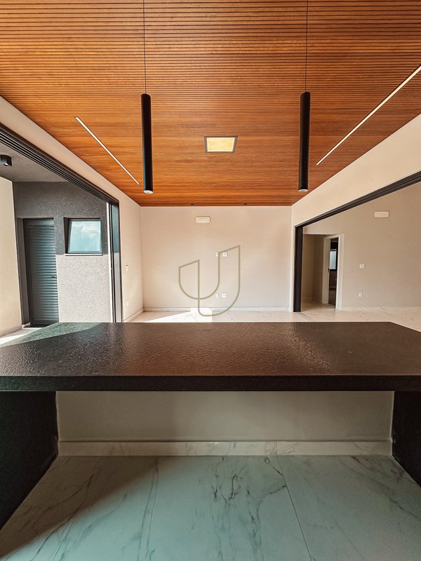 Casa Térrea com 4 Suítes no Condomínio Vivant Urbanova Avenida Jerson de Moura Lopes São José dos Campos - 