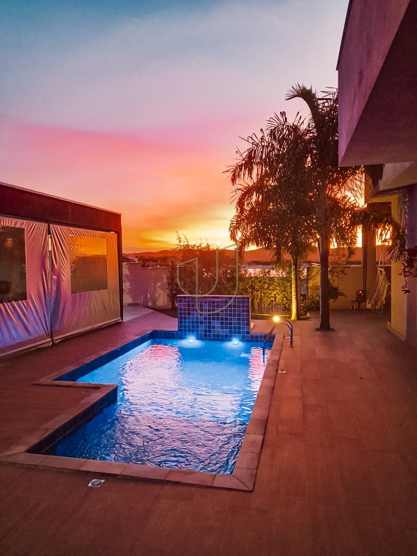 Casa Térrea com 4 Suítes no Condomínio Residencial Mônaco Rua Joaquim Vieira Alves São José dos Campos - 