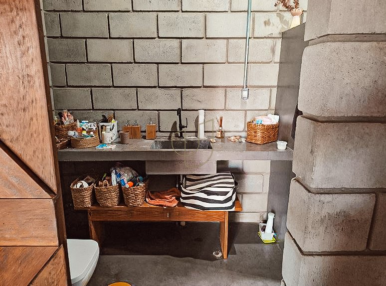 Casa Térrea com 3 Suítes no Condomínio Residencial Mônaco Avenida Aquarela do Brasil São José dos Campos - 