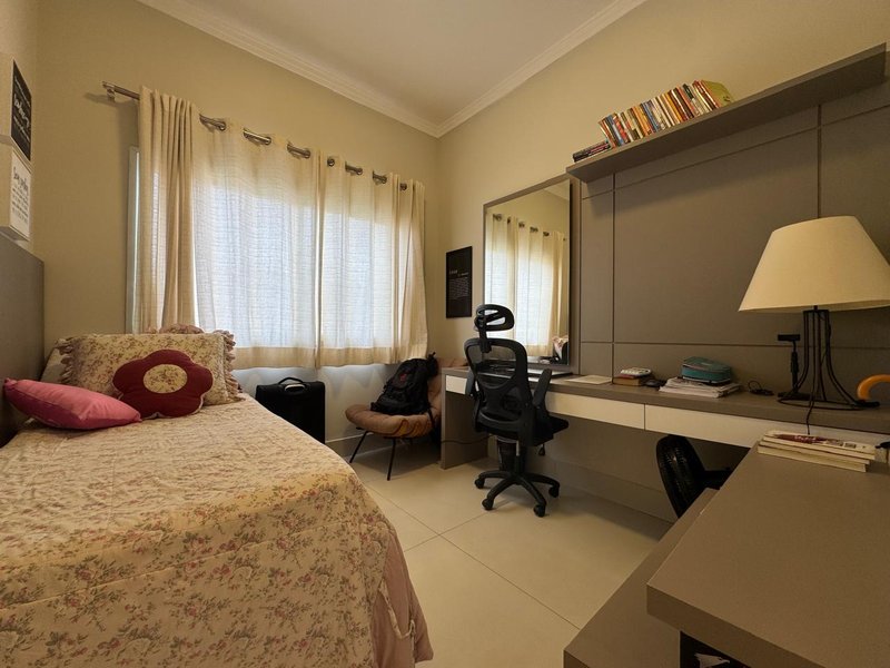 Casa Exclusiva à Venda no Swiss Park – Luxo e Conforto para Sua Família! Rodovia Anhangüera Campinas - 