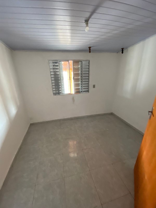 2 Casas simples mesmo terreno- Santa Teresa  Mogi das Cruzes - 