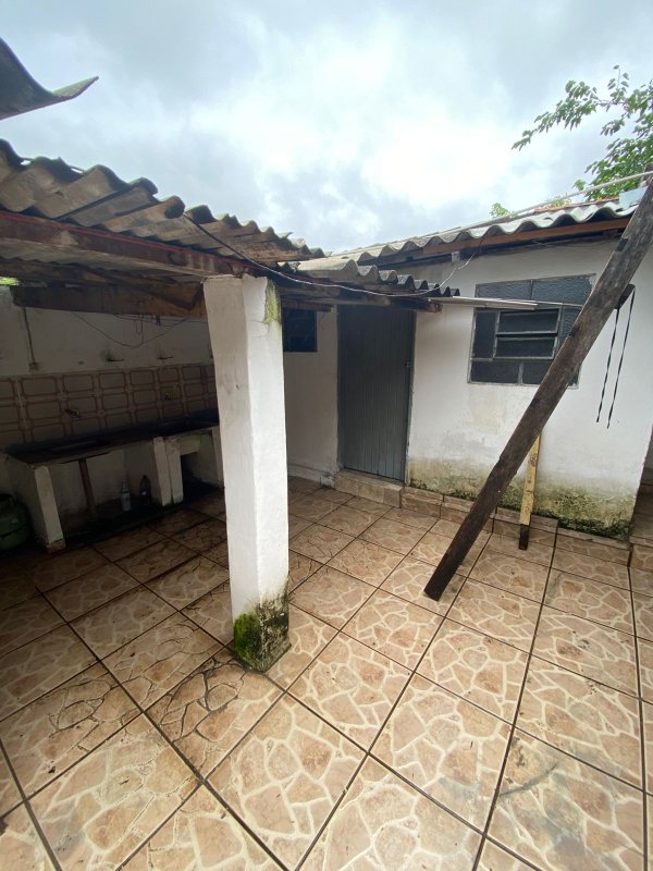 2 Casas simples mesmo terreno- Santa Teresa  Mogi das Cruzes - 