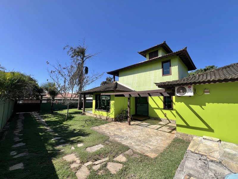 Viva o melhor de Búzios! Casa com suíte master e área verde em Baía Formosa Rua Perdizes Armação dos Búzios - 