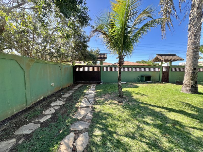 Viva o melhor de Búzios! Casa com suíte master e área verde em Baía Formosa Rua Perdizes Armação dos Búzios - 