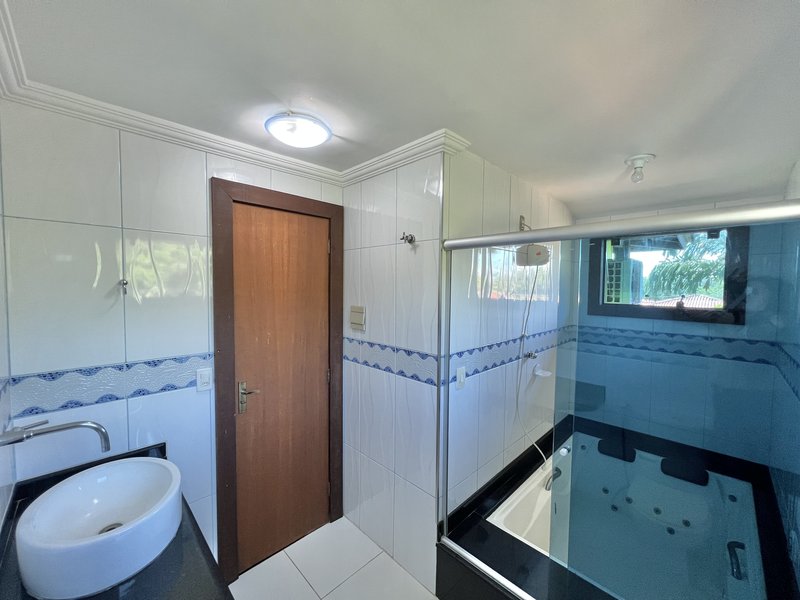 Viva o melhor de Búzios! Casa com suíte master e área verde em Baía Formosa Rua Perdizes Armação dos Búzios - 