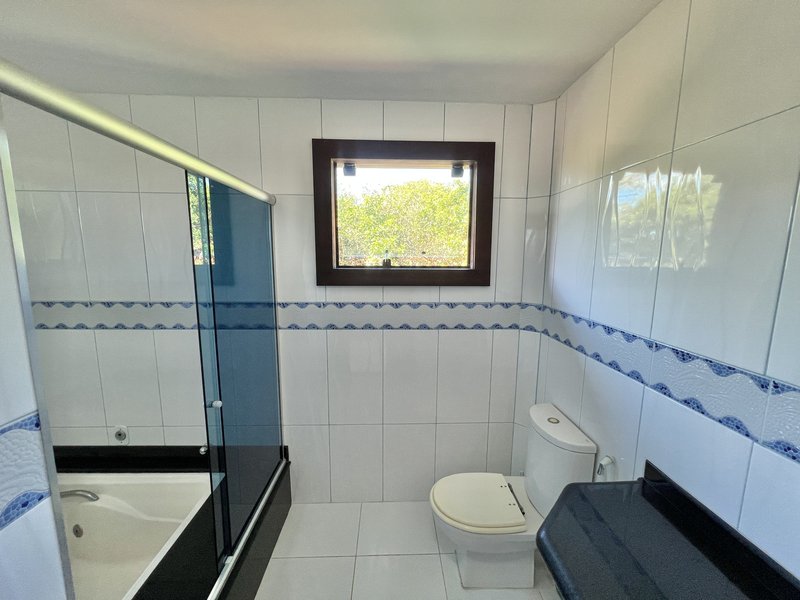 Viva o melhor de Búzios! Casa com suíte master e área verde em Baía Formosa Rua Perdizes Armação dos Búzios - 