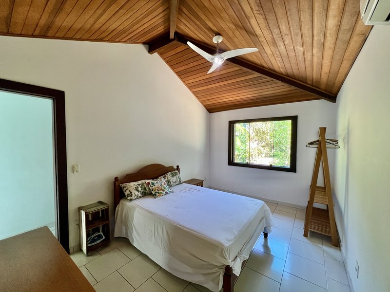 Viva o melhor de Búzios! Casa com suíte master e área verde em Baía Formosa Rua Perdizes Armação dos Búzios - 