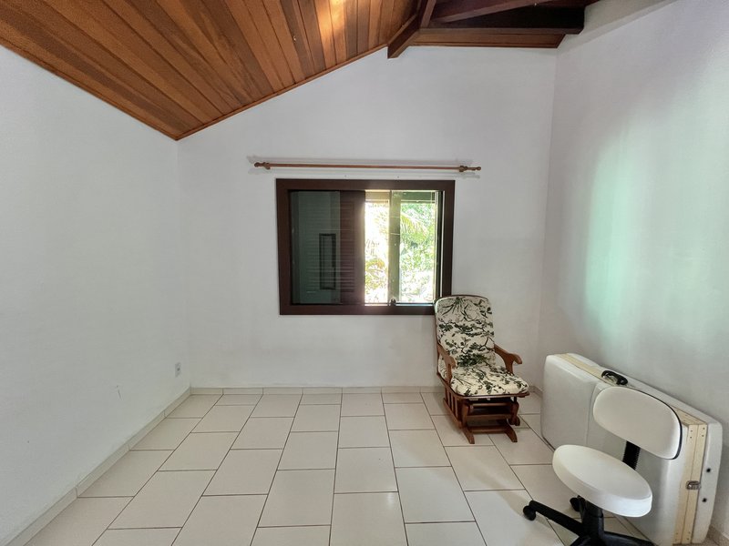 Viva o melhor de Búzios! Casa com suíte master e área verde em Baía Formosa Rua Perdizes Armação dos Búzios - 