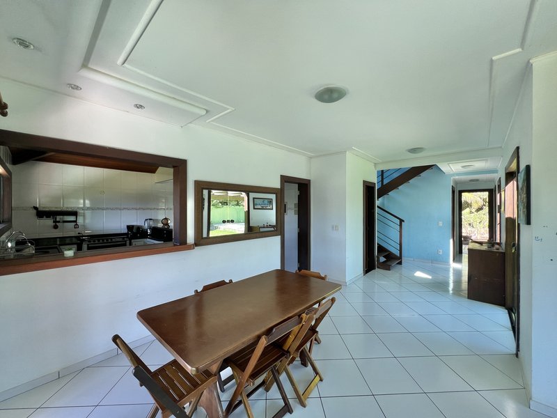 Viva o melhor de Búzios! Casa com suíte master e área verde em Baía Formosa Rua Perdizes Armação dos Búzios - 