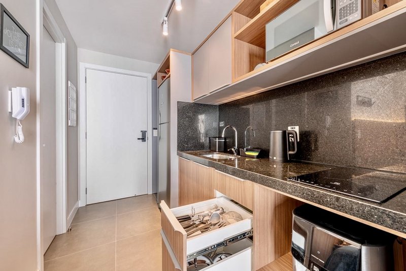 R$ 630.000 - GO 24 - LIND&Iacute;SSIMO STUDIO - MOBILIADO - DECORADO - EQUIPADO - 24M2 Rua Vinte e Quatro de Outubro Porto Alegre - 