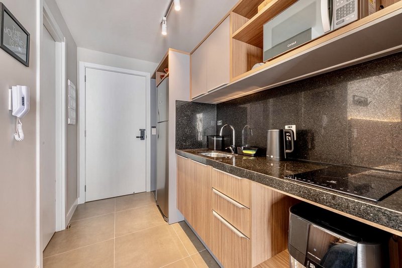 R$ 630.000 - GO 24 - LIND&Iacute;SSIMO STUDIO - MOBILIADO - DECORADO - EQUIPADO - 24M2 Rua Vinte e Quatro de Outubro Porto Alegre - 