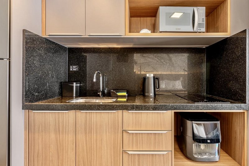 R$ 630.000 - GO 24 - LIND&Iacute;SSIMO STUDIO - MOBILIADO - DECORADO - EQUIPADO - 24M2 Rua Vinte e Quatro de Outubro Porto Alegre - 