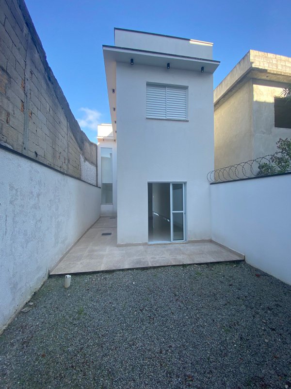 Sobrado 3 dormitórios - Vila Cintra  Mogi das Cruzes - 