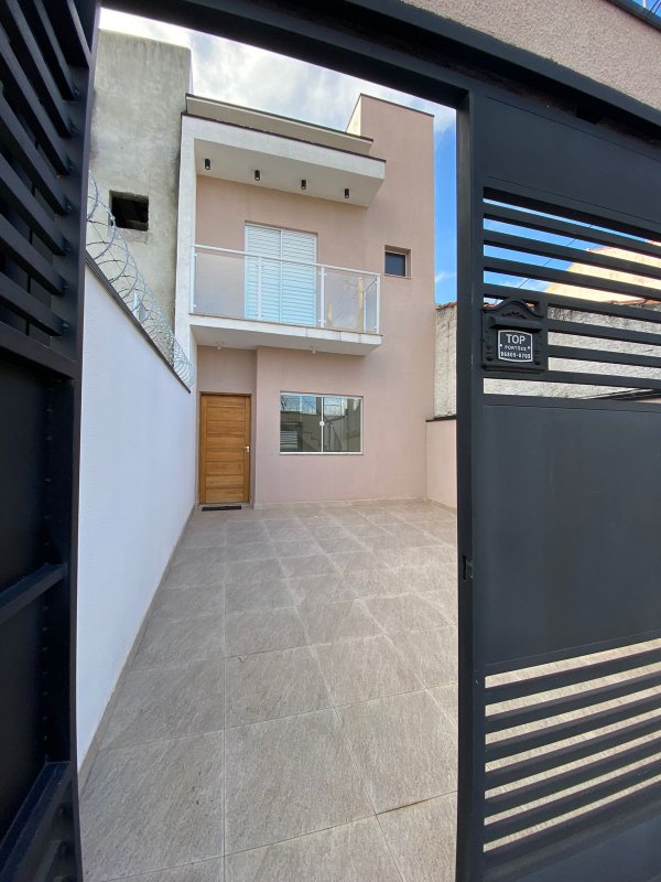 Sobrado 3 dormitórios - Vila Cintra  Mogi das Cruzes - 