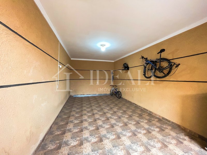 CASA LINDA E ESPAÇOSA – PARQUE MUNHOZ / FRANCO DA ROCHA Rua Nicola Bonilha Franco da Rocha - 