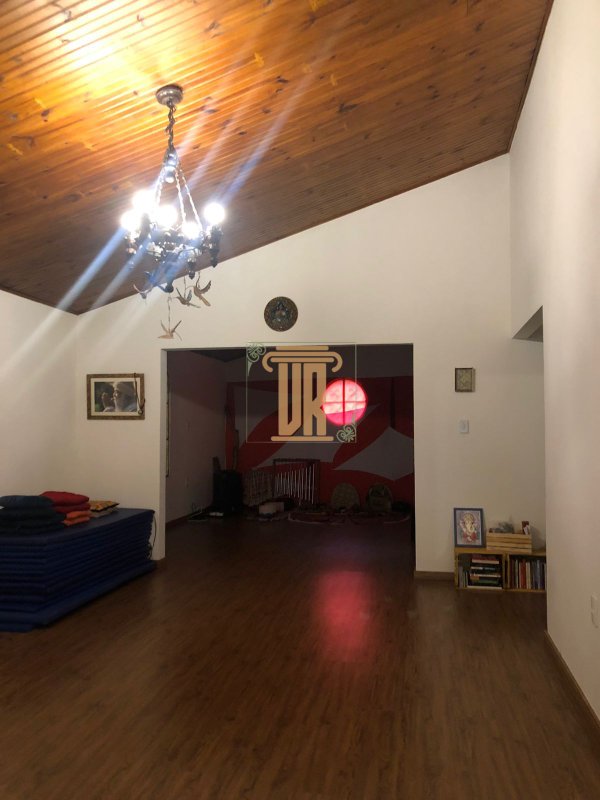 Chácara com 2.00m² em São Francisco Xavier - SP  São José dos Campos - 