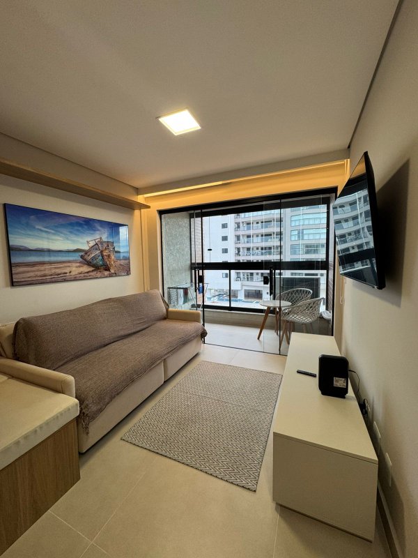 🌅 Morar de frente para o mar nunca esteve tão ao seu alcance!  Caraguatatuba - 