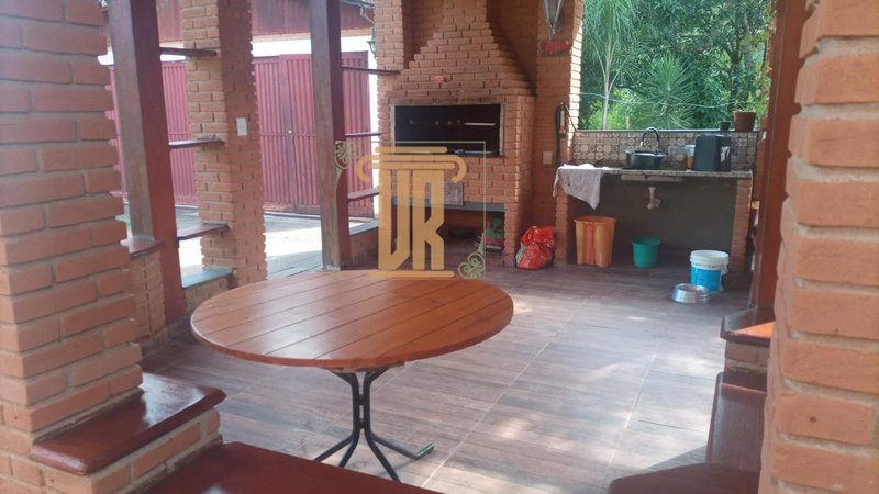 Chácara com 10.000m² em condomínio de São José dos Campos - SP  São José dos Campos - 