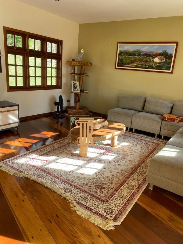 Chácara com 10.000m² em condomínio de São José dos Campos - SP  São José dos Campos - 