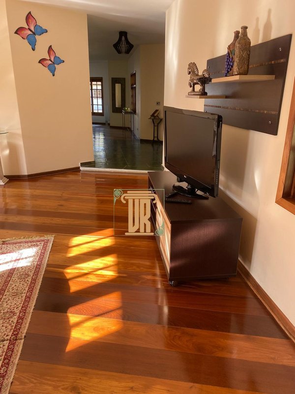 Chácara com 10.000m² em condomínio de São José dos Campos - SP  São José dos Campos - 