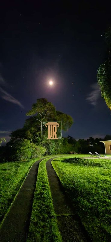 Chácara com 10.000m² em condomínio de São José dos Campos - SP  São José dos Campos - 