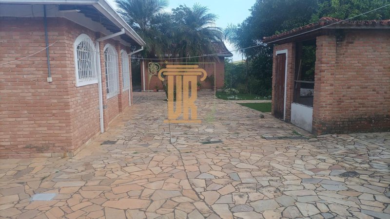 Chácara com 10.000m² em condomínio de São José dos Campos - SP  São José dos Campos - 