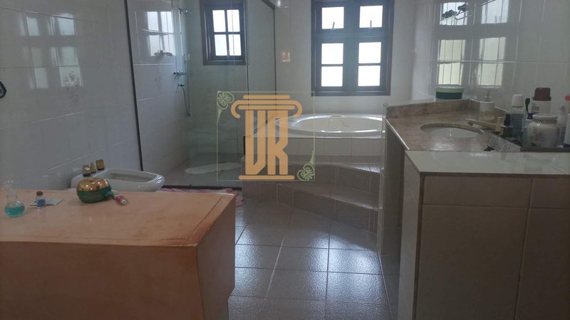 Chácara com 10.000m² em condomínio de São José dos Campos - SP  São José dos Campos - 