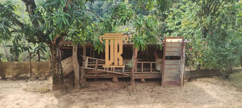 Chácara com 2.900m² na zona norte de São José dos Campos- SP Área Rural São José dos Campos - 