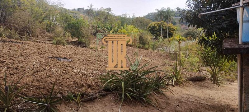 Chácara com 2.900m² na zona norte de São José dos Campos- SP Área Rural São José dos Campos - 