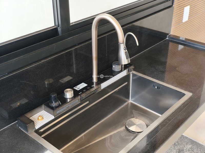 Casa com 4 suítes, banheira e área gourmet no Terras Altas  Avaré - 