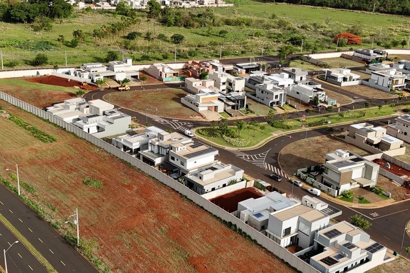 Lote/Terreno Comercial à Venda Condominio Real Sul, 415,88m²,Ribeirão Preto/SP Rua Francisco Ignácio da Silva Netto Ribeirão Preto - 