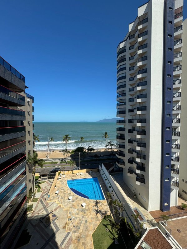 🌴 Frente para o mar e com todo o conforto que você merece!  Caraguatatuba - 