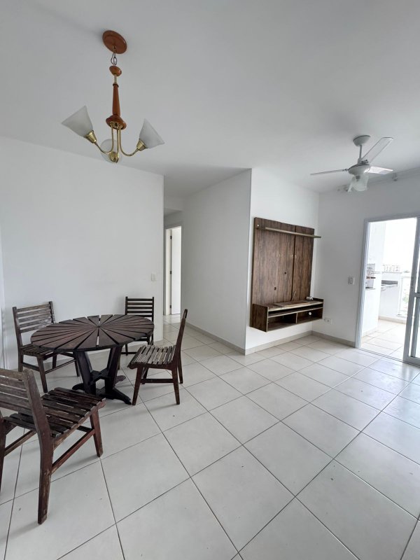 🌊 Seu novo lar no coração do Indaiá – a apenas 600 metros do mar!  Caraguatatuba - 